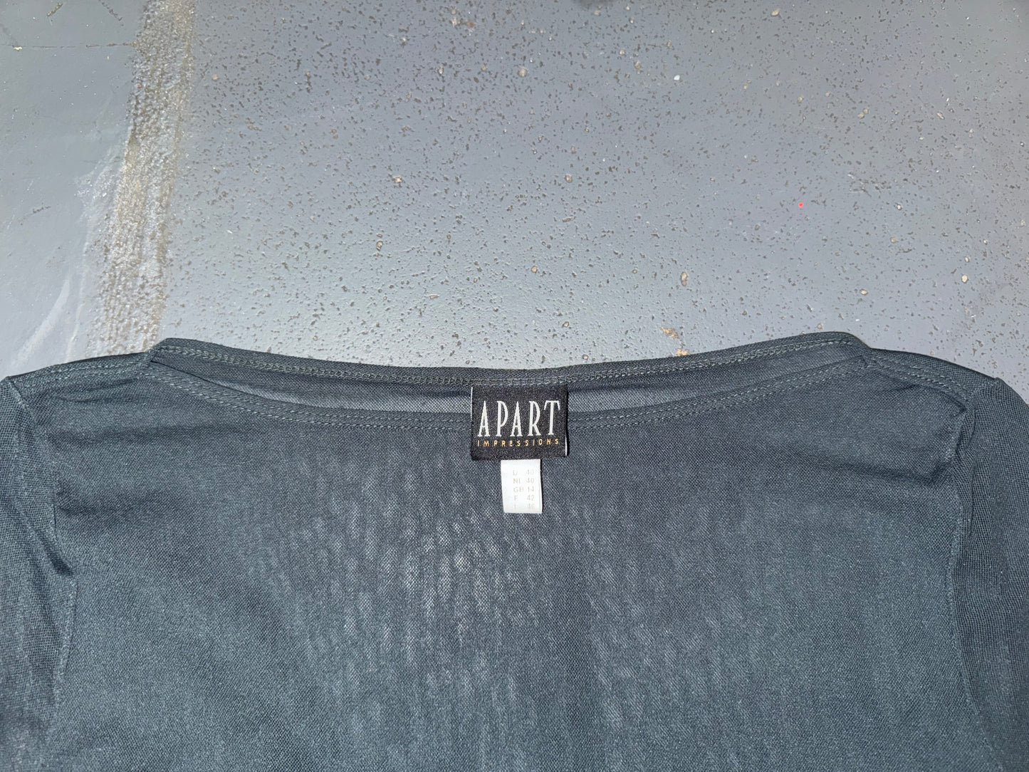 Grey Mesh 3/4 Sleeve Top