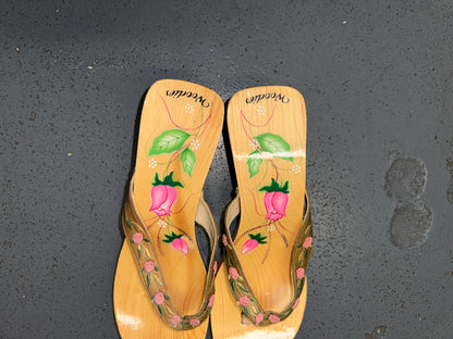 Wooden Floral Wedge Thong Heels US 10