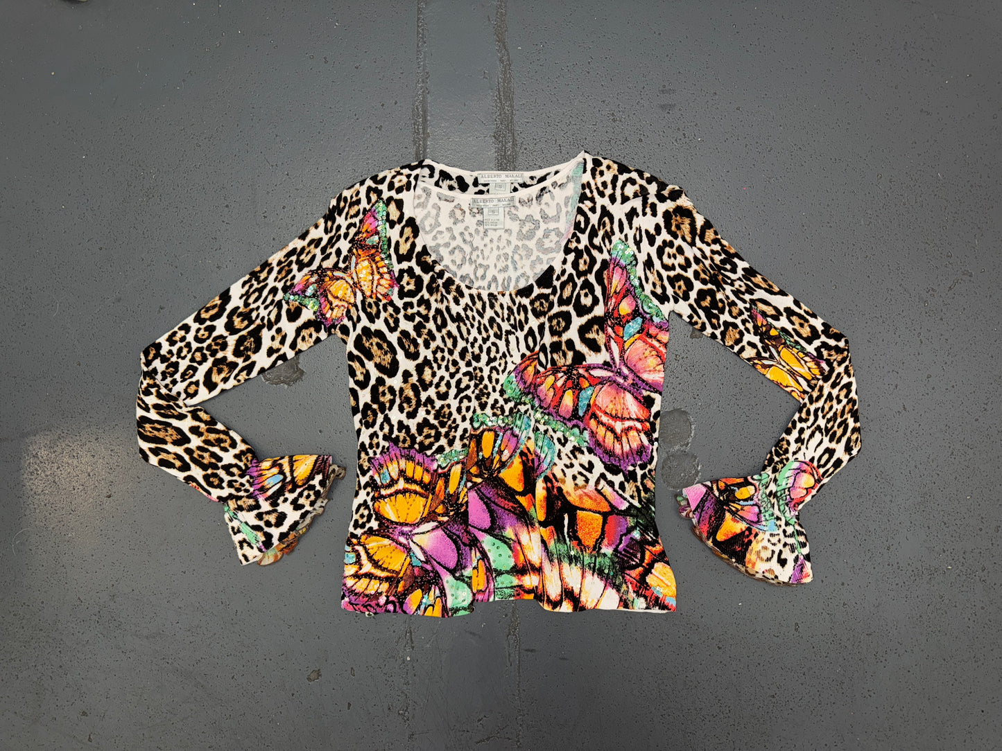 ALBERTO MAKALI Beaded Leopard Top and Cardigan Set
