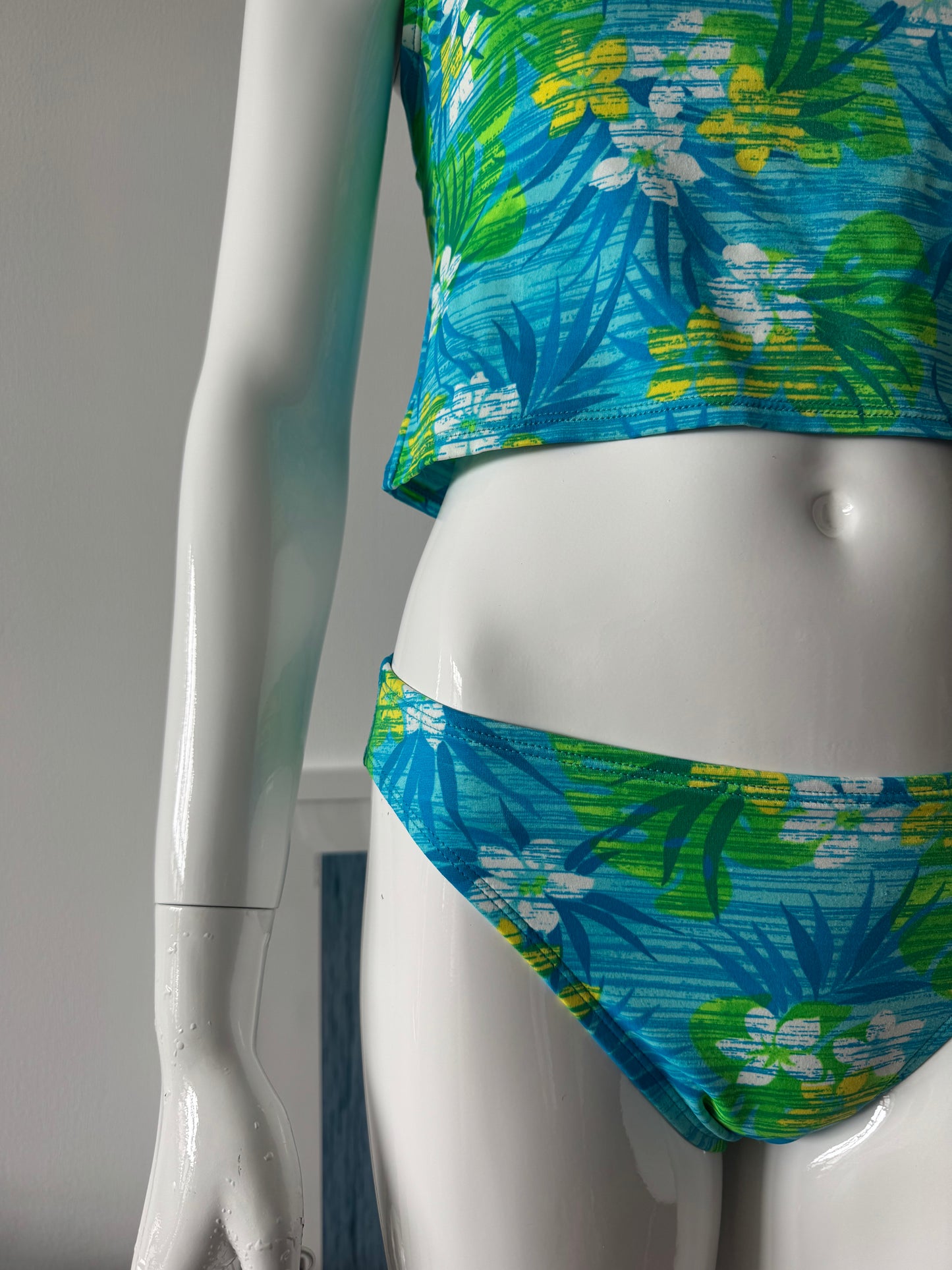 Blue/Green Tropical Print Tankini Top and Bottoms