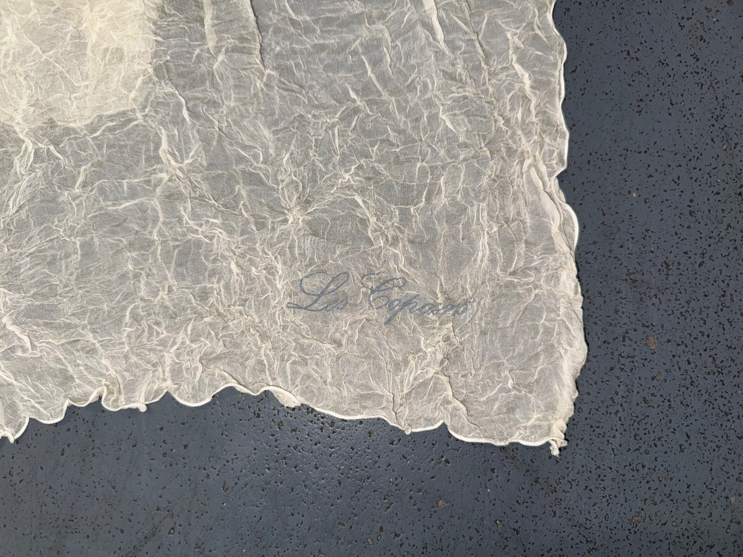 LES COPAINS Off-White Silk Crinkle Scarf